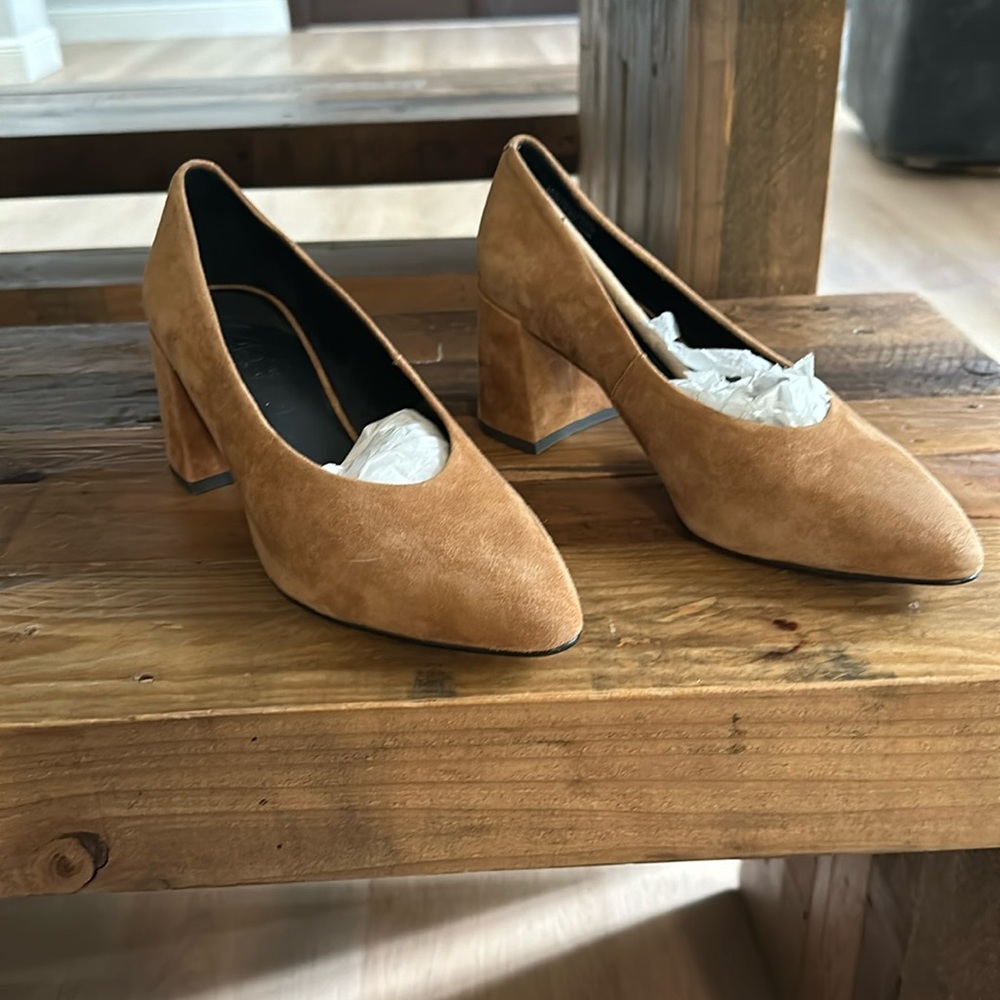 M4D3 brand - tan suede shoes, size 7. Never worn!